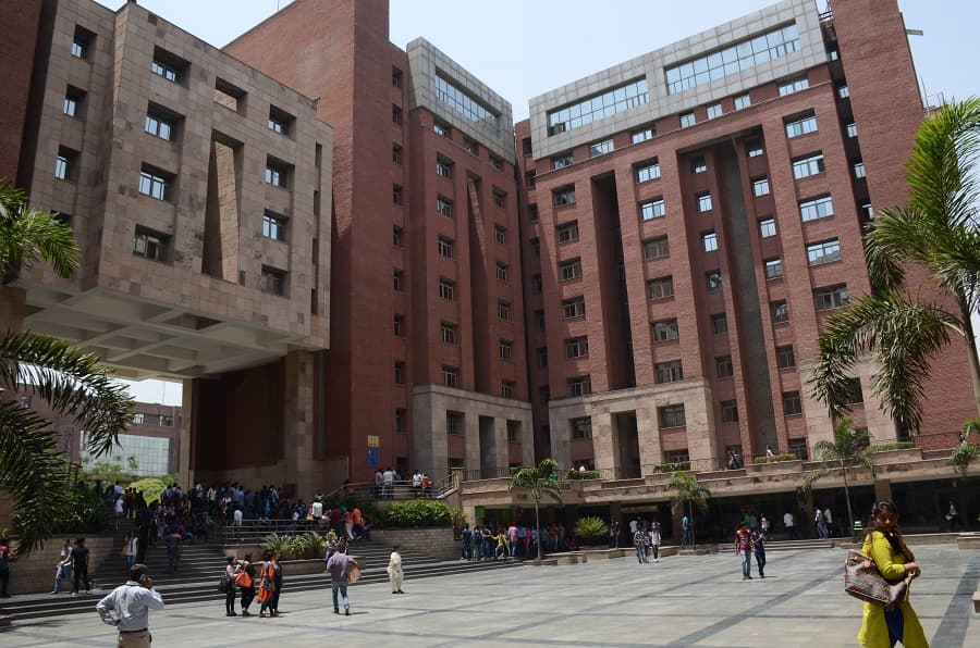 CII School of Logistics, Amity University Noida Building photo 5